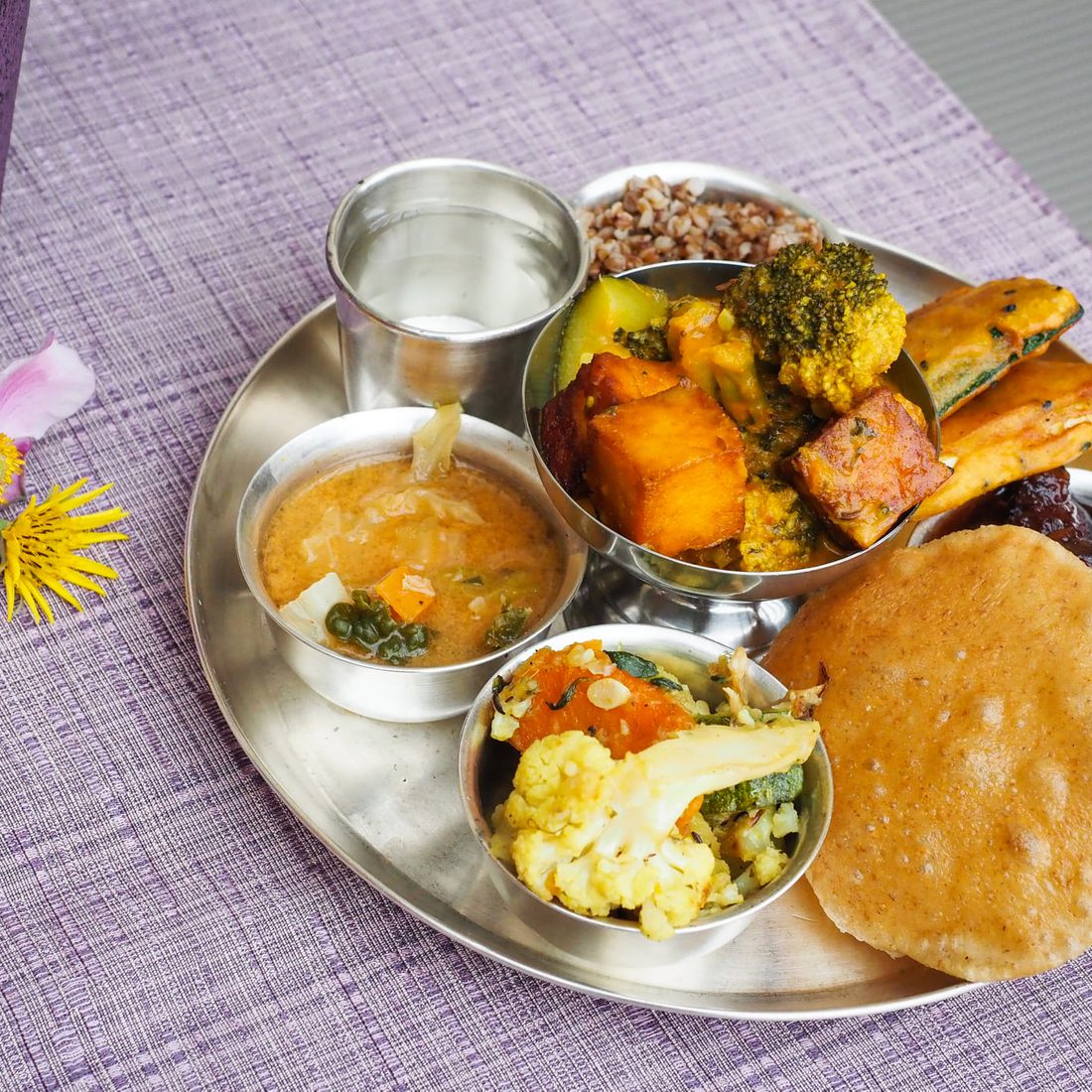 Thali tál